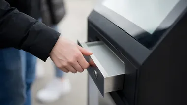Dokumenty komunikacyjne dostępne całą dobę. Urzędomat już działa