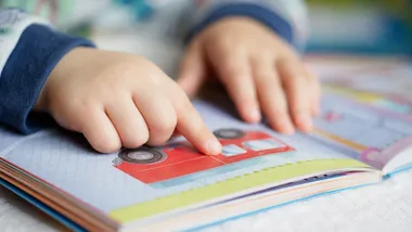 Leoś zabrał przedszkolaki w podróż po gminie Nasielsk