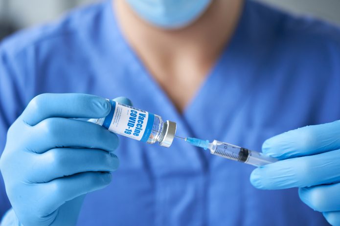 Zmiany w terminach podawania szczepionek oraz szczepienia młodzieży