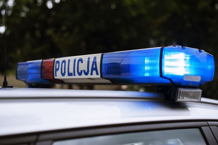 Policja Nowy Dwór Maz.: Policjant jadąc na służbę zatrzymał sprawcę wypadku