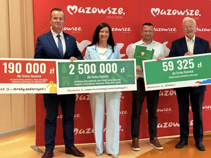 Prawie 2,75 mln zł dla gminy Nasielsk. Będą drogi, światła i sprzęt dla OSP