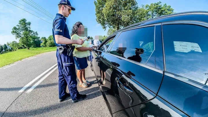 Poranna akcja w Leoncinie. Policja nie ujawniła nietrzeźwych kierujących