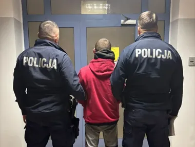 Domowa awantura o narkotyki skończyła się policyjnym przeszukaniem