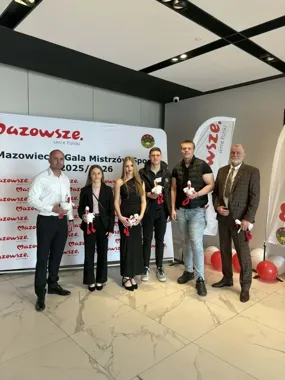 Nowodworscy sportowcy wrócili z Warszawy z mazowieckimi wyróżnieniami