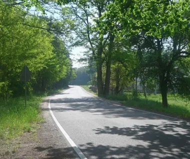 Kolejny odcinek drogi Kampinos – Górki – Dąbrowa już gotowy